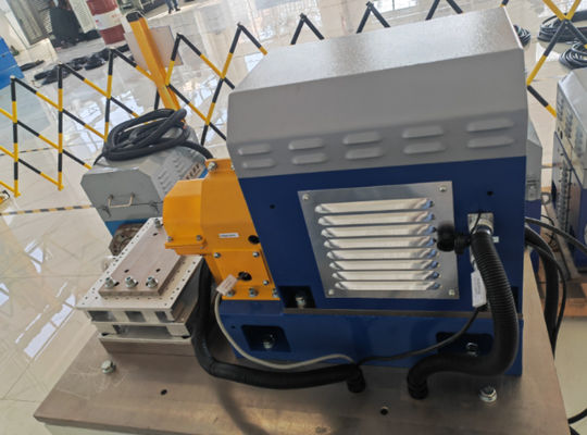 HTL 512 인코더와 함께 다이내모미터 테스트 벤치 시스템